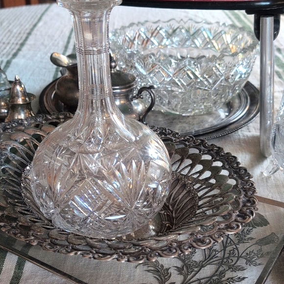 💥SOLD💥Large Antique Lead Crystal Bowl - Picture 14 of 14